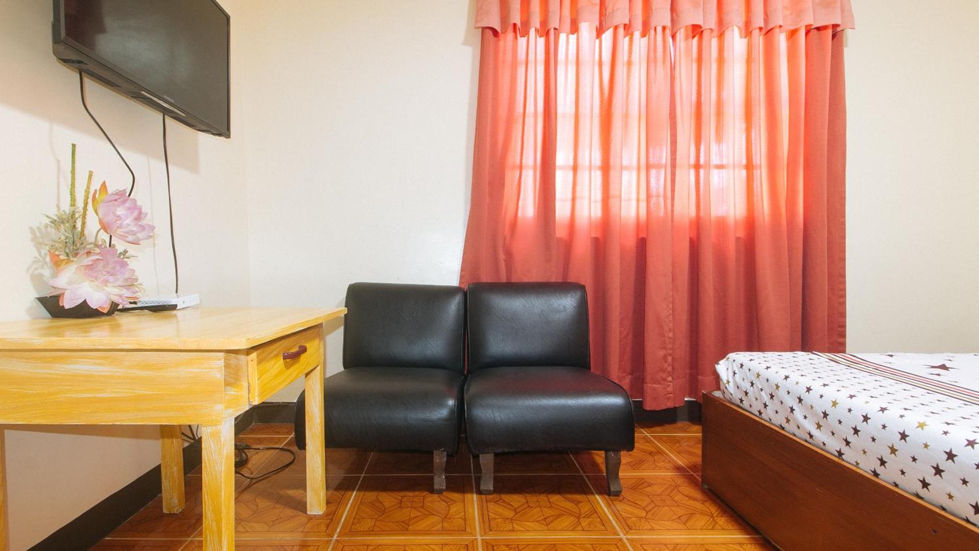 Lauriens Hotel Tagaytay Tagaytay City Ngoại thất bức ảnh