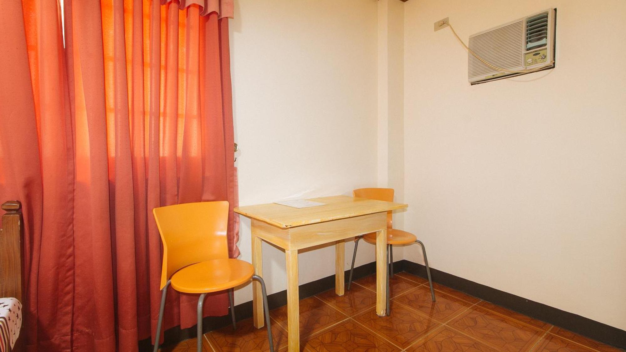 Lauriens Hotel Tagaytay Tagaytay City Ngoại thất bức ảnh