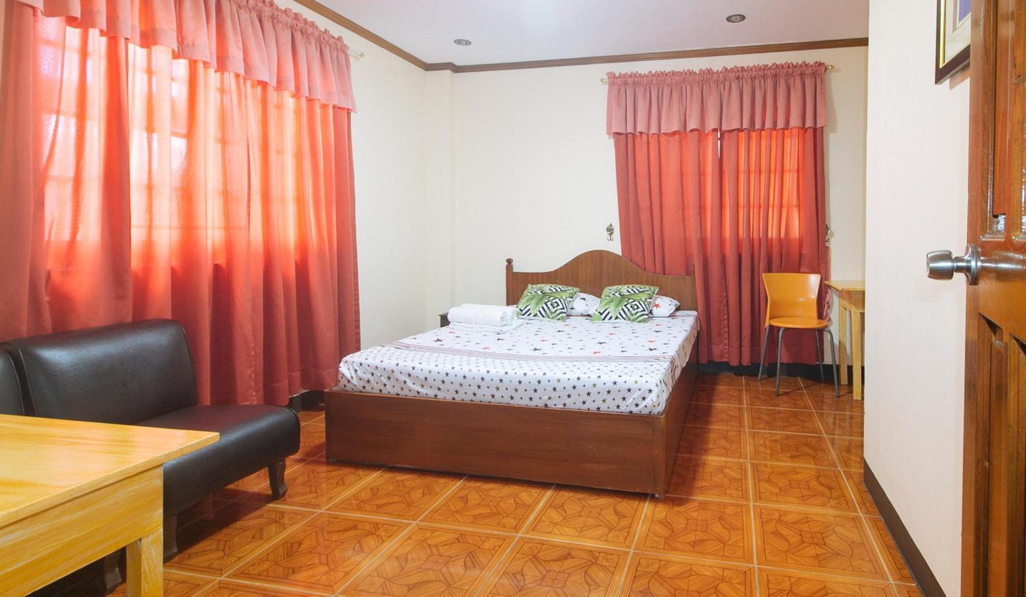 Lauriens Hotel Tagaytay Tagaytay City Ngoại thất bức ảnh