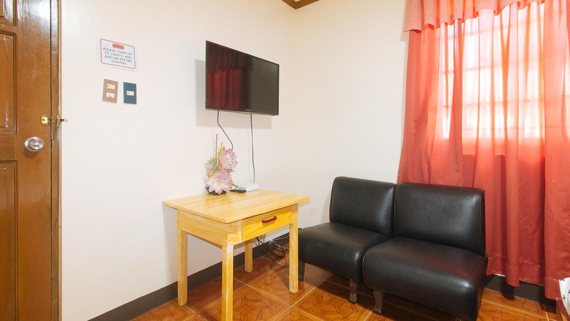 Lauriens Hotel Tagaytay Tagaytay City Ngoại thất bức ảnh